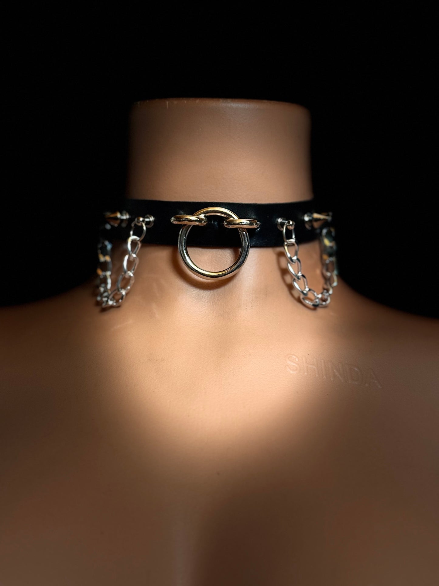 Dark link choker