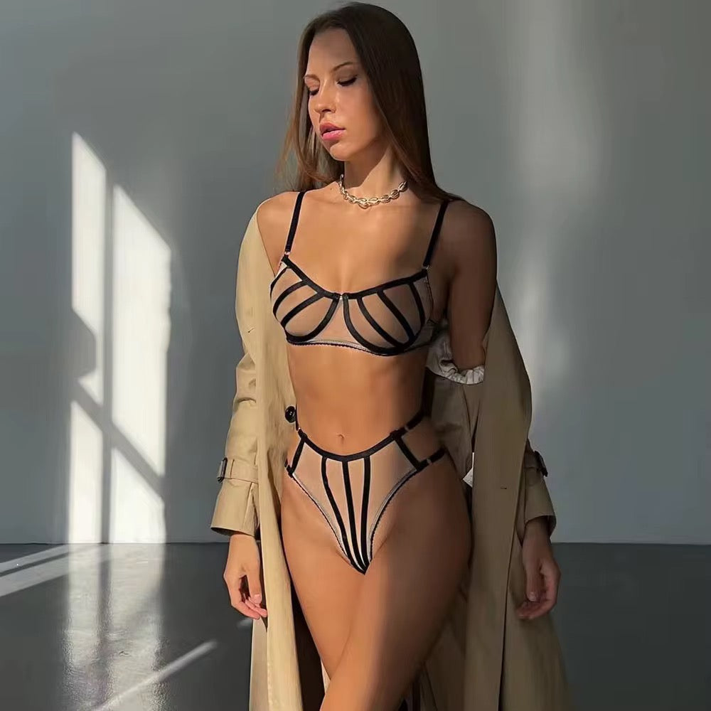 Nude illusion